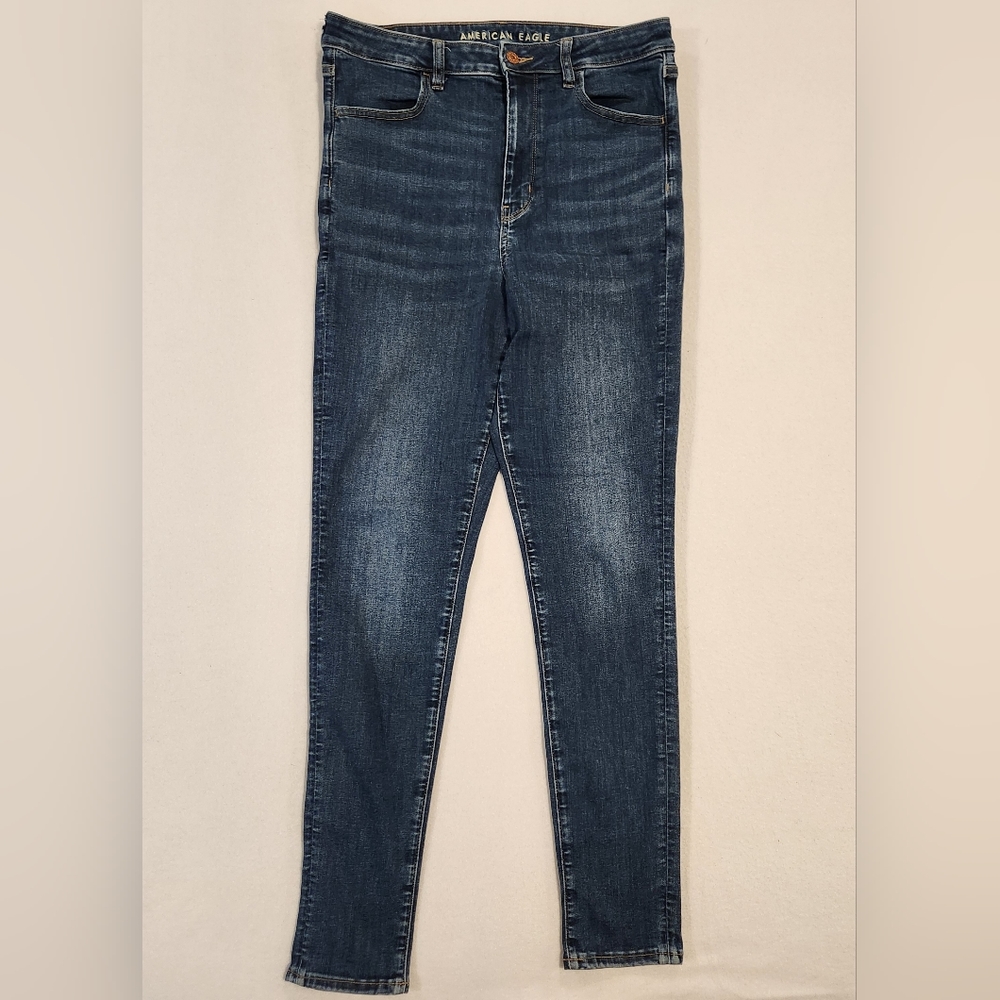 American Eagle Super Hi-Rise Jegging dark wash size 14